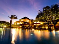 Villa Sanur Residence Beach front, Villa at Night